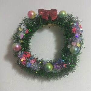 Newly Handmade Christmas Wreath Brooch/Pin